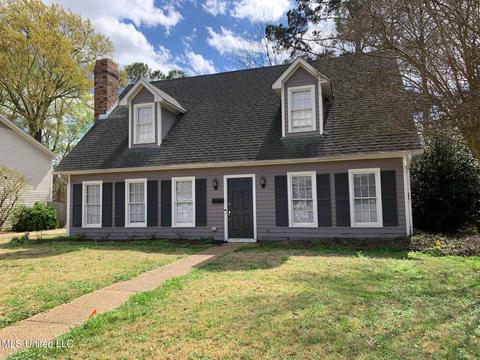 1619 Sheffield Dr, Jackson, MS 39211 photo 1