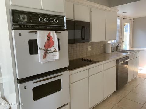 1619 Sheffield Dr, Jackson, MS 39211 photo 7
