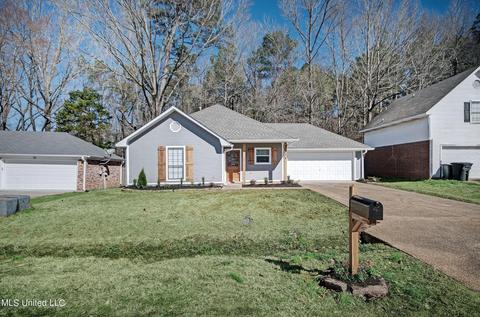 5074 Womack Dr, Byram, MS 39272 photo 2