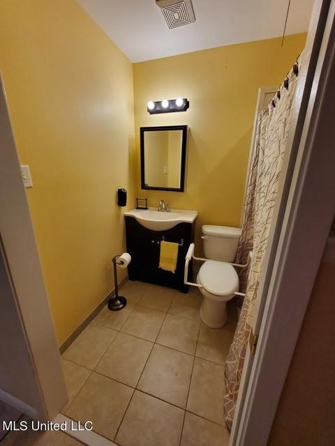 2801 Dantzler St, Moss Point, MS 39563 photo 16