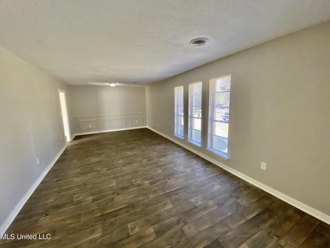 2222 Breckinridge Rd, Jackson, MS 39204 photo 3