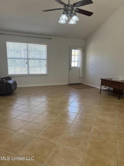 40 Cobb Rd, Wiggins, MS 39577 photo 3
