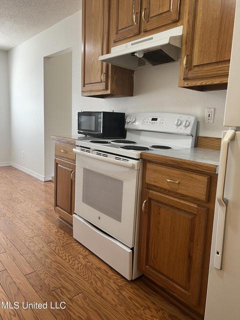 40 Cobb Rd, Wiggins, MS 39577 photo 7