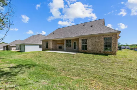 232 Baleigh Dr, Canton, MS 39046 photo 13