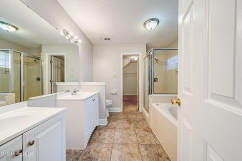9603 S Geneva Loop, Olive Branch, MS 38654 photo 19