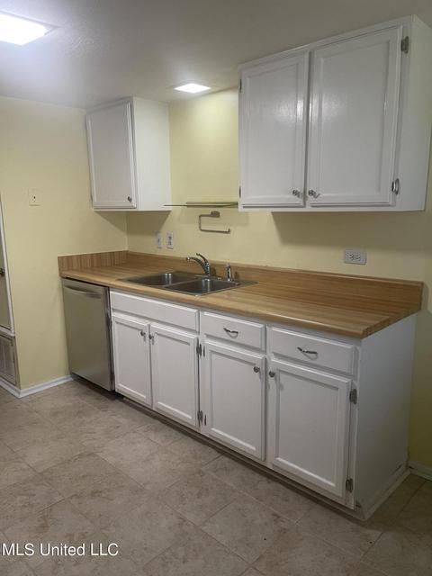 109 Lakebend Cir, Brandon, MS 39042 photo 9