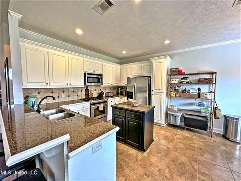 109 Marion Dr, Clinton, MS 39056 photo 9