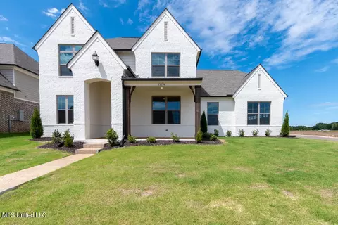 13534 Birch Bnd, Olive Branch, MS 38654