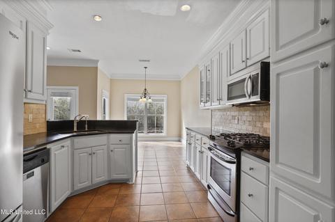 409 Dillon Cv, Madison, MS 39110 photo 9