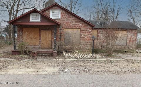 314 E Fourth Street St, Yazoo City, MS 39194