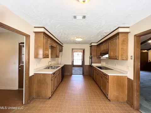223 Brookridge Dr, Jackson, MS 39212 photo 8