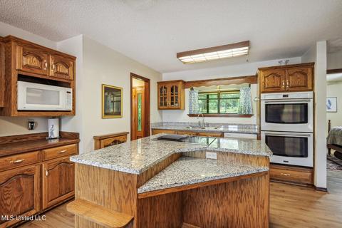 79 Poplar Dr, Perkinston, MS 39573 photo 9
