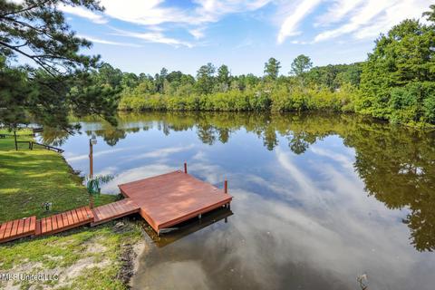79 Poplar Dr, Perkinston, MS 39573 photo 5