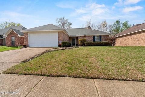 588 Acorn Lane Ln, Brandon, MS 39047 photo 1