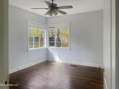 1078 Meadowbrook Rd, Jackson, MS 39206 photo 11