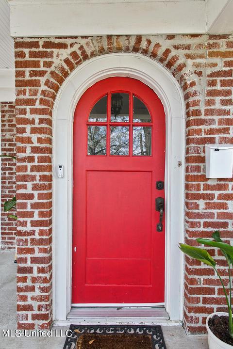 1027 Madison St, Jackson, MS 39202 photo 3