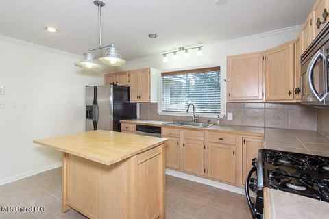 1638 Kent Ave, Jackson, MS 39211 photo 13