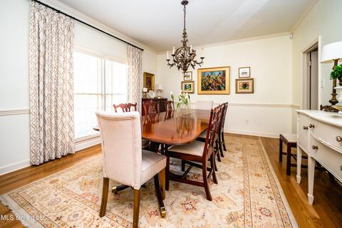 4204 N Honeysuckle Ln, Jackson, MS 39211 photo 4