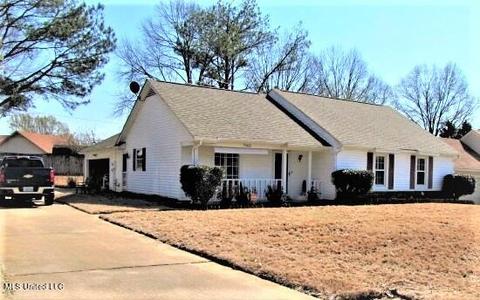 7102 Oak Forest Dr, Olive Branch, MS 38654 photo 1