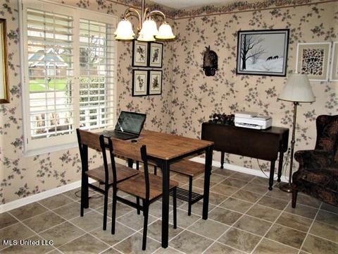 7102 Oak Forest Dr, Olive Branch, MS 38654 photo 12
