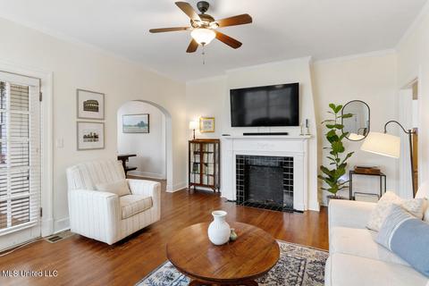 523 Hartfield St, Jackson, MS 39216 photo 2