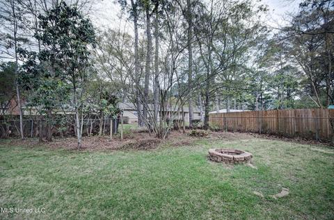 5216 Suffolk Cir, Jackson, MS 39211 photo 9