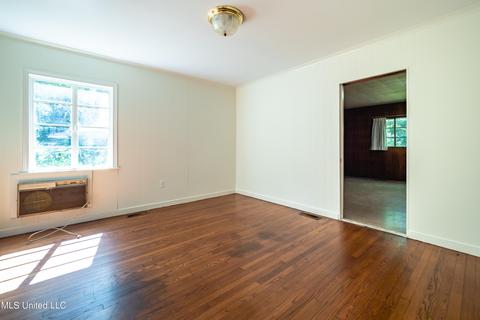 1051 Buckley Dr, Jackson, MS 39206 photo 25