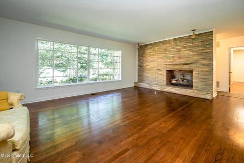 1051 Buckley Dr, Jackson, MS 39206 photo 7