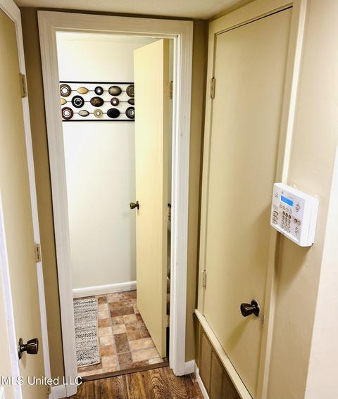 197 Lakebend Cir, Brandon, MS 39042 photo 7