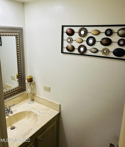 197 Lakebend Cir, Brandon, MS 39042 photo 8