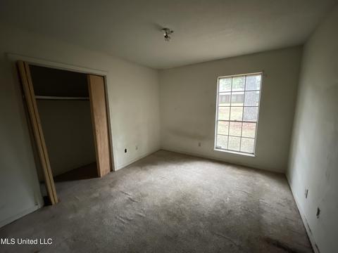 125 Marshall Dr, Jackson, MS 39212 photo 7