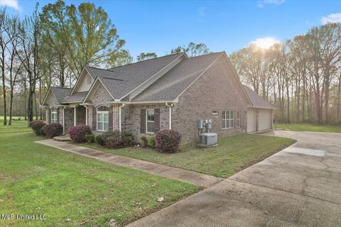 117 Inez Owens Dr, Jackson, MS 39212 photo 4
