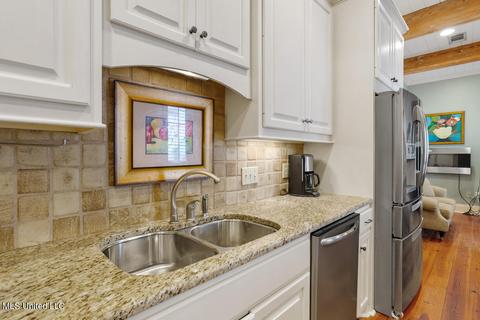 10 Arlington Park, Jackson, MS 39211 photo 16
