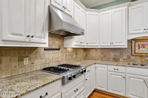 10 Arlington Park, Jackson, MS 39211 photo 17