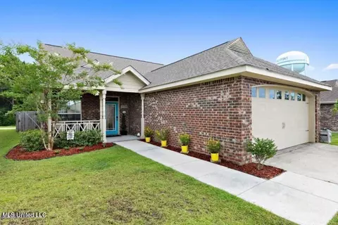 14152 Anandale Cir, Gulfport, MS 39503
