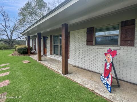986 Airport Rd, Magee, MS 39111 photo 7