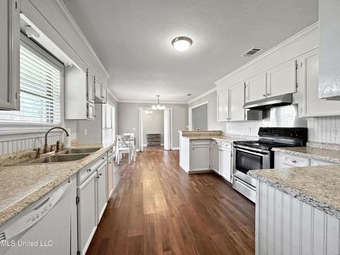 986 Airport Rd, Magee, MS 39111 photo 16