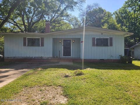 2804 Revere St, Jackson, MS 39212