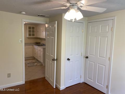 3630 Barnett Ave, Moss Point, MS 39563 photo 14