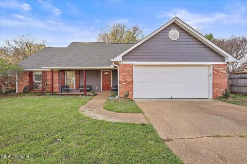 301 Hemlock Dr, Flowood, MS 39232 photo 1
