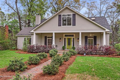 4110 Robin Dr, Jackson, MS 39206