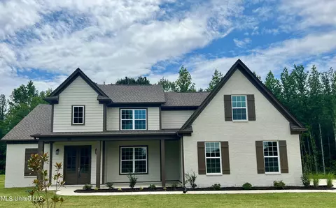 25 Centerline Roper Loop, Byhalia, MS 38611