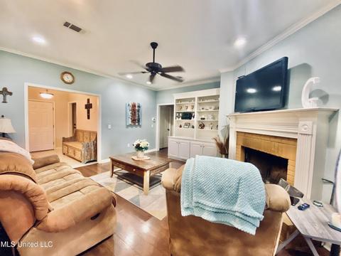 226 Cherry Bark Dr, Brandon, MS 39047 photo 4