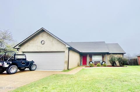 226 Cherry Bark Dr, Brandon, MS 39047 photo 1