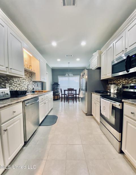 226 Cherry Bark Dr, Brandon, MS 39047 photo 7