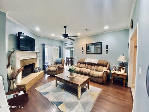 226 Cherry Bark Dr, Brandon, MS 39047 photo 5