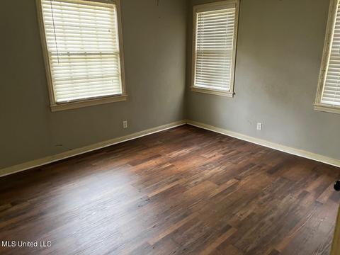 3716 Northhaven Dr, Jackson, MS 39206 photo 2