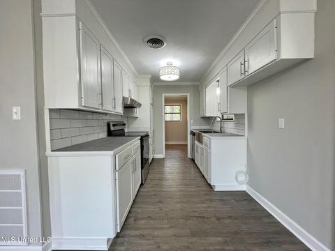 140 Cottonwood Dr, Mize, MS 39116 photo 9