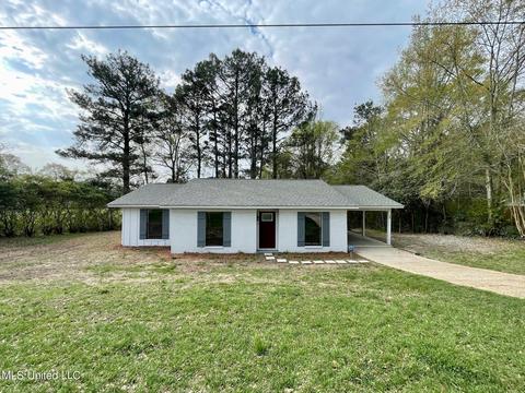 140 Cottonwood Dr, Mize, MS 39116 photo 2