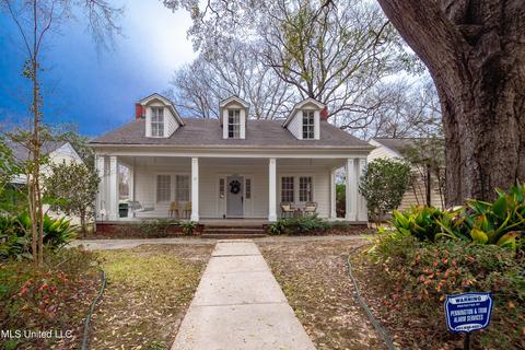 1835 Devine St, Jackson, MS 39202 photo 2